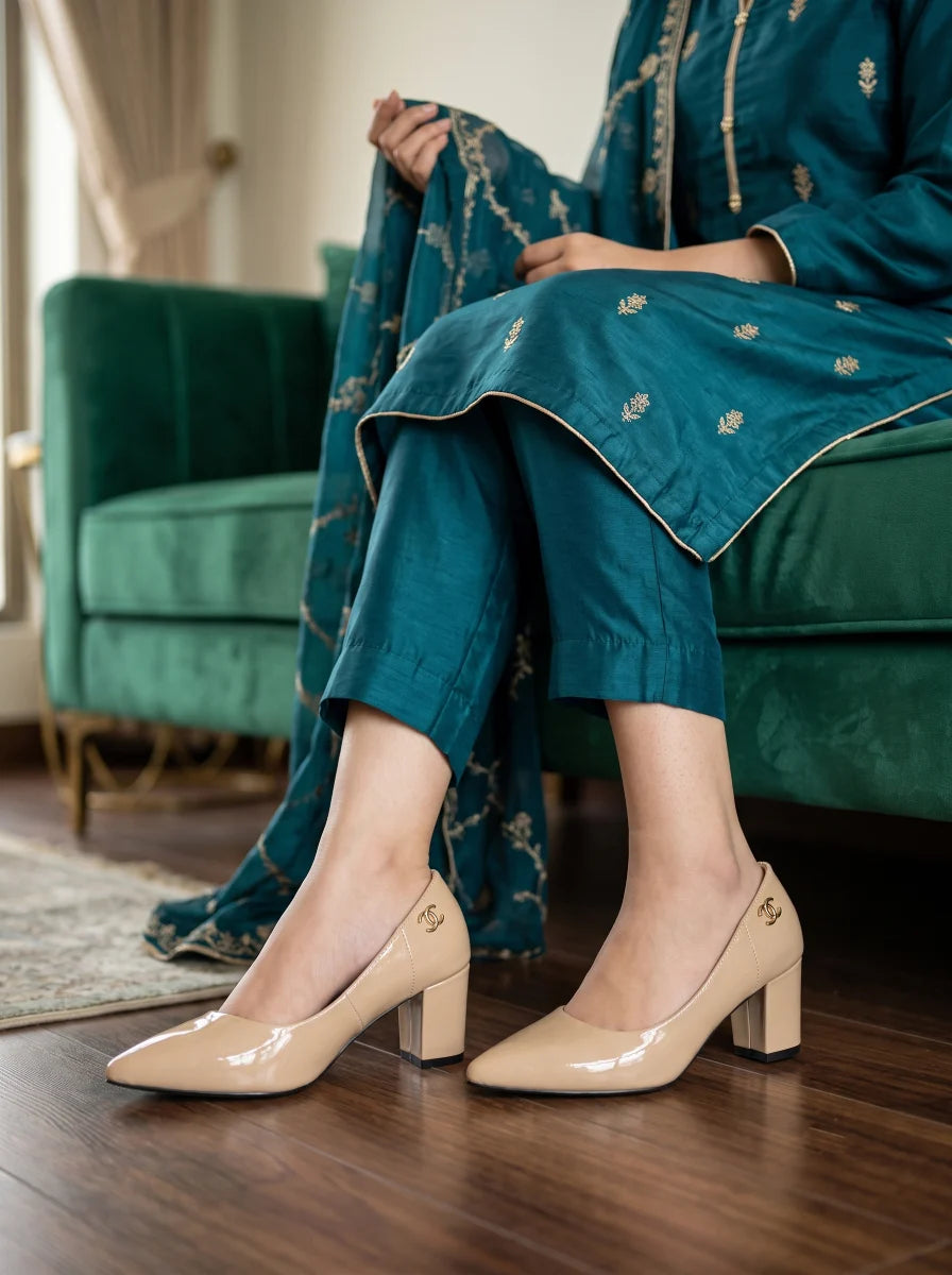 Court Shoes & Pumps - Fawn | 18544