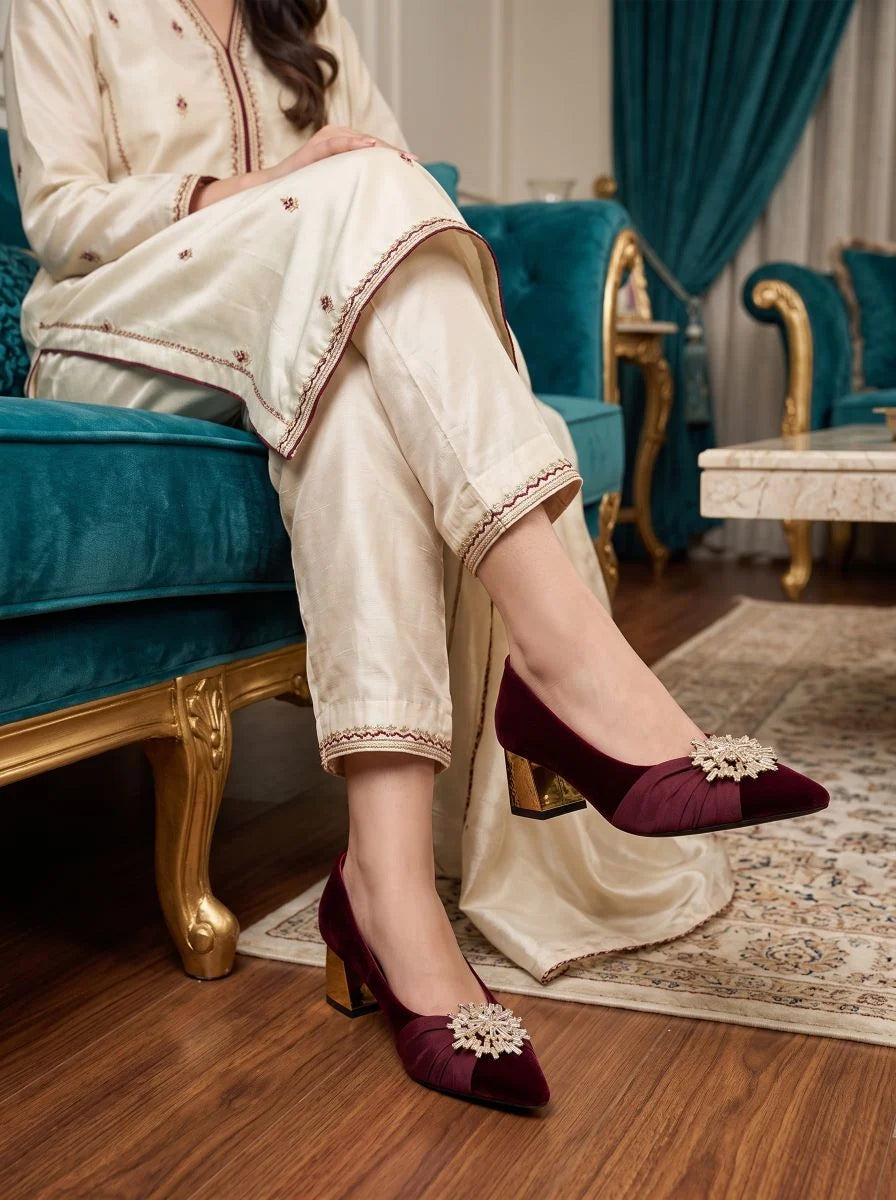 Court Shoes & Pumps - Maroon | 18594