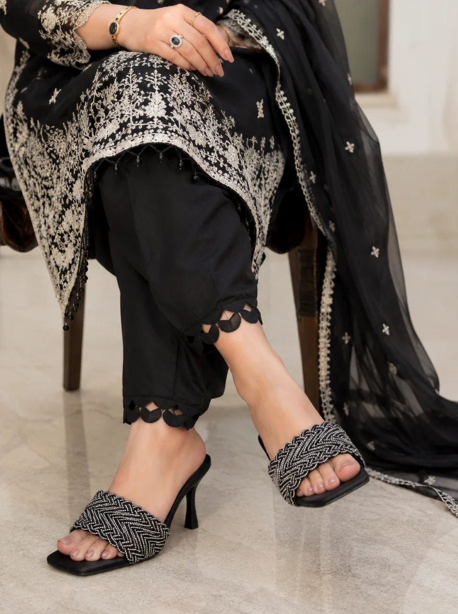 Fancy Slipper - Black | 17647