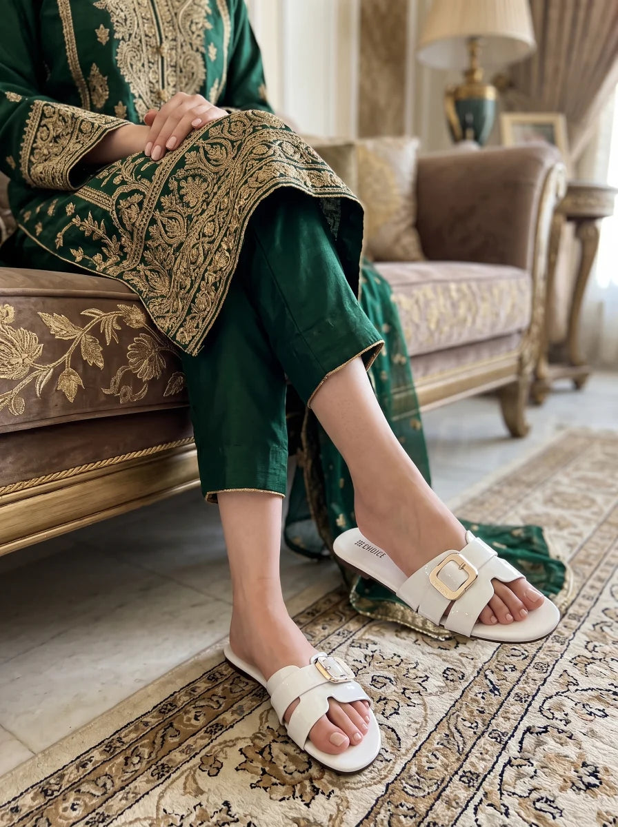 Flat Slipper - White | 12941