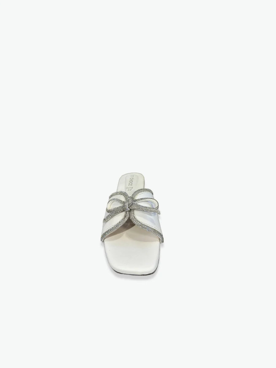 Flat Slipper – White | 12917