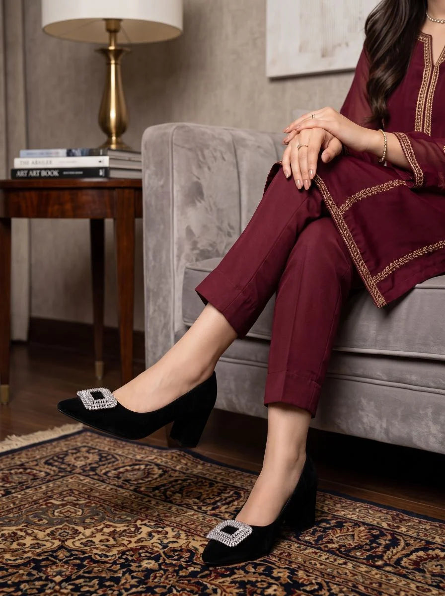 Court Shoes & Pumps - Black | 18593
