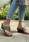 Ladies Block Heel Chappal-10178
