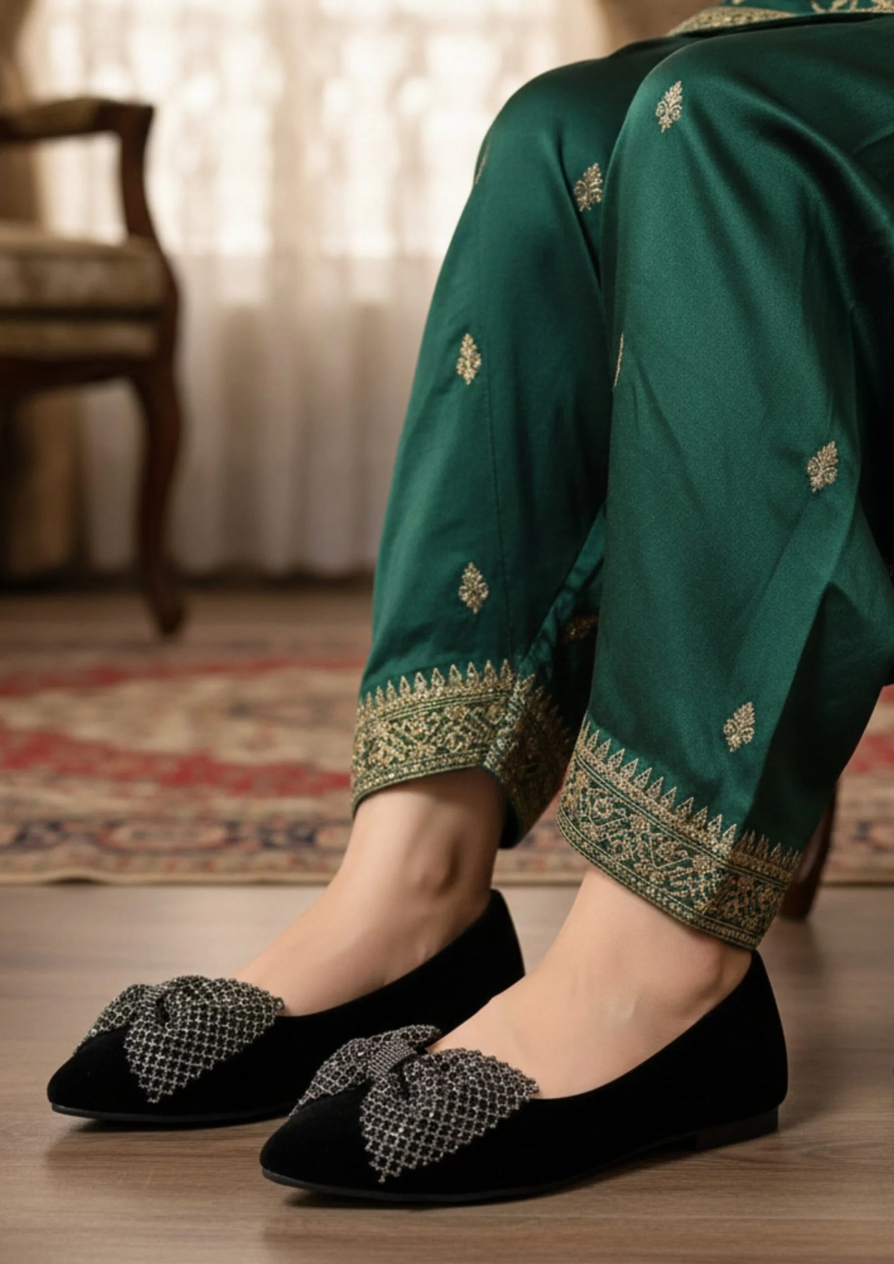 Black Velvet Flat Pumps 21710